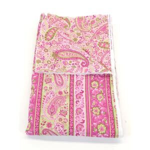 Vtg Prequilted Fabric Paisley Floral Pink Cotton Reversible Sewing Crafts 1yd